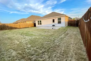 1929 Elderberry St, Royse City, TX 75189 - Photo 3