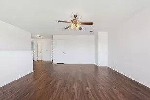 2932 Marco Dr, Grand Prairie, TX 75052 - Photo 17