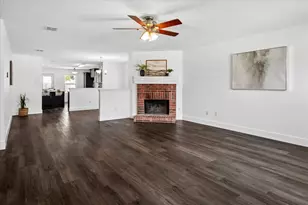 4611 Willow Way Dr, McKinney, TX 75070 - Photo 5