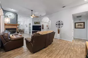 812 Minuteman Dr, Blue Mound, TX 76131 - Photo 7