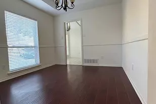 200 Douglas Dr, Wylie, TX 75098 - Photo 3