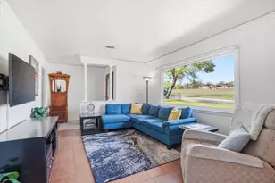 5509 Wharton Dr, Fort Worth, TX 76133 - Photo 7