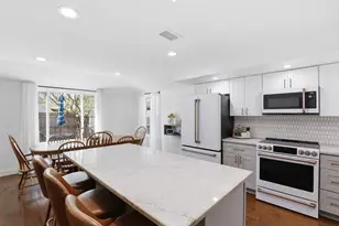 209 Lansford Dr, Benbrook, TX 76126 - Photo 13