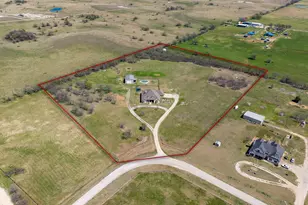 5750 High Mesa Dr, Justin, TX 76247 - Photo 3