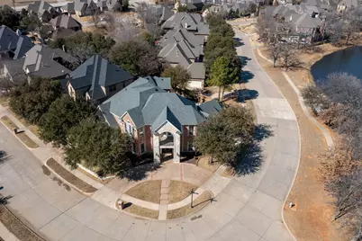 1004 Drake Drive, Euless, TX 76039 - Photo 17