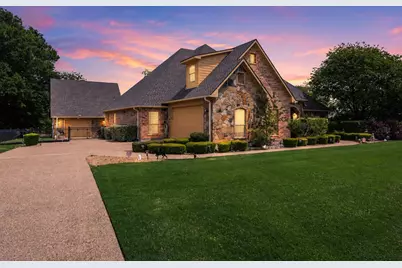 205 Canal Street, Corsicana, TX 75109 - Photo 1