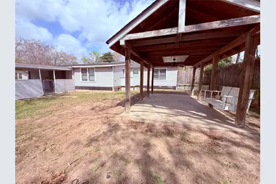 200 E Myrtle Street, Winnsboro, TX 75494 - Photo 9