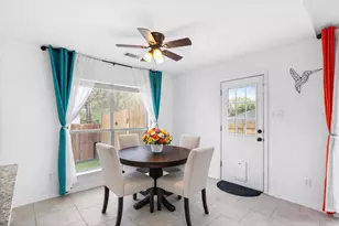 1011 Ridgecrest Dr, McKinney, TX 75069 - Photo 7