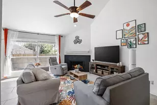 1011 Ridgecrest Dr, McKinney, TX 75069 - Photo 5