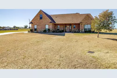 140 Champion Court, Weatherford, TX 76087 - Photo 3