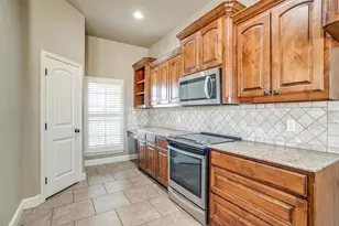 140 Champion Ct, Weatherford, TX 76087 - Photo 13