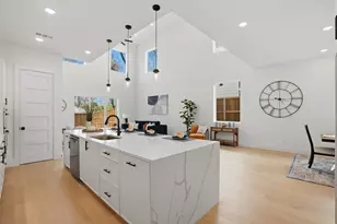 623 Parkview Ave, Dallas, TX 75223 - Photo 19