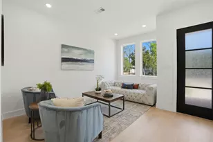 623 Parkview Ave, Dallas, TX 75223 - Photo 9