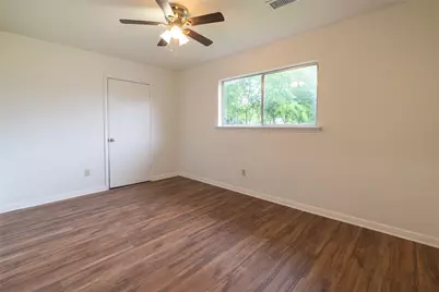 306 W Marble Street, Wylie, TX 75098 - Photo 9