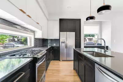 3704 W Beverly Drive, Dallas, TX 75209 - Photo 3