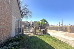 1600 Pecan Chase Circle, Arlington, TX 76012 - Photo 19