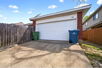 2207 Dallas Drive, Carrollton, TX 75006 - Photo 27