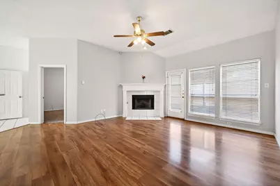 2207 Dallas Drive, Carrollton, TX 75006 - Photo 7