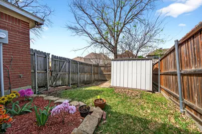 2207 Dallas Drive, Carrollton, TX 75006 - Photo 25
