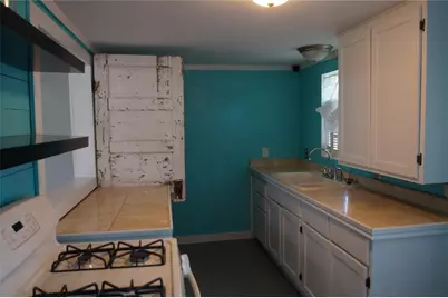 402 E College Street, Canton, TX 75103 - Photo 15