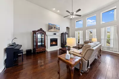 13921 Bluebell Drive, Little Elm, TX 75068 - Photo 11