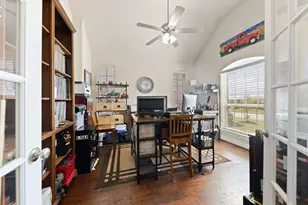 13921 Blue Bell Dr, Little Elm, TX 75068 - Photo 23