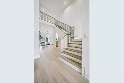 3845 Van Ness Lane, Dallas, TX 75220 - Photo 3