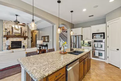 2404 Lilyfield Drive, Trophy Club, TX 76262 - Photo 13