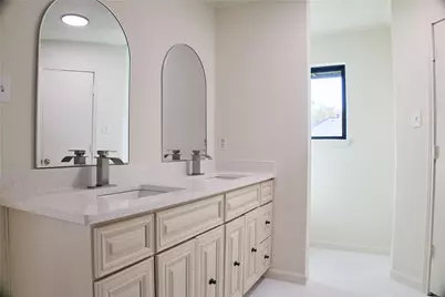 5302 Anchor Cove Circle, Garland, TX 75043 - Photo 9