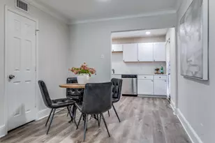 10211 Regal Oaks Dr, Dallas, TX 75230 - Photo 13