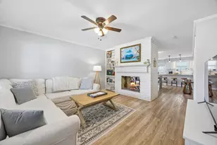 7916 Habersham Ln, Dallas, TX 75248 - Photo 3