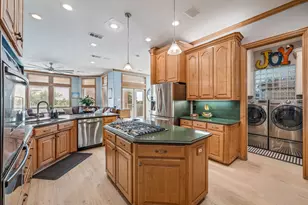 8800 Summit Point Ct, Fort Worth, TX 76179 - Photo 25
