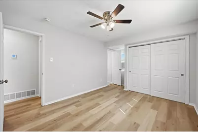 3833 Finley Road, Irving, TX 75062 - Photo 13