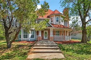 514 N Garza Rd, Shady Shores, TX 76208 - Photo 1