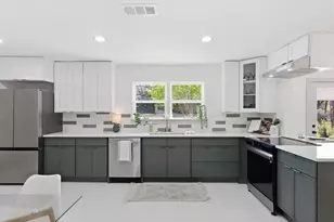 3168 Jane Ln, Haltom City, TX 76117 - Photo 7