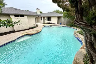 4135 High Summit Dr, Dallas, TX 75244 - Photo 11