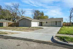 2900 Linden Lea, Irving, TX 75061 - Photo 3