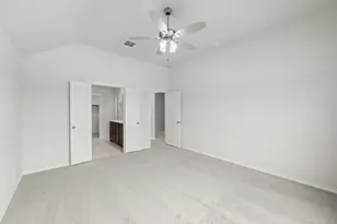 328 Dairy Wy, Midlothian, TX 76065 - Photo 9