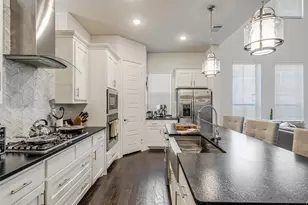 261 Golden Gate Dr, Richardson, TX 75080 - Photo 7