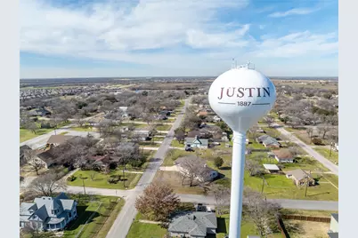 316 W 3rd Street, Justin, TX 76247 - Photo 33