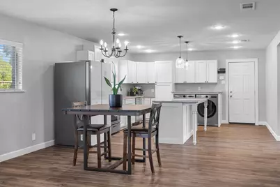 316 W 3rd Street, Justin, TX 76247 - Photo 9