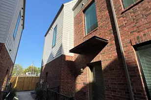 114 E Chester Ct, Dallas, TX 75203 - Photo 27