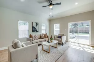 929 S Marlborough Ave, Dallas, TX 75208 - Photo 5