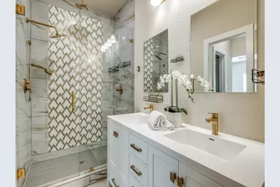 929 S Marlborough Avenue, Dallas, TX 75208 - Photo 19