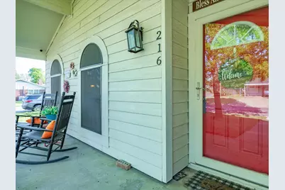 216 NE Cindy Lane, Burleson, TX 76028 - Photo 5