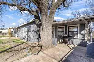 132 Maple St, Dublin, TX 76446 - Photo 19