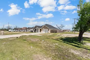 809 S Adelaide St, Terrell, TX 75160 - Photo 3
