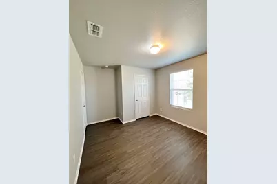 5825 Mountain Bluff Drive, Fort Worth, TX 76179 - Photo 9