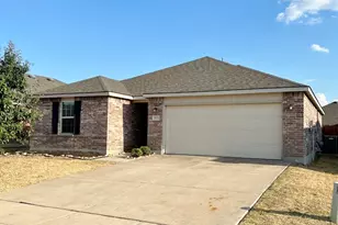 5825 Mountain Bluff Dr, Fort Worth, TX 76179 - Photo 1