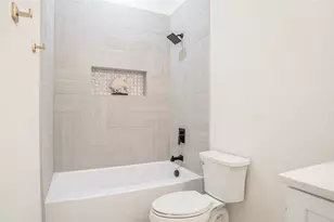 5634 Barkridge Dr, Granbury, TX 76048 - Photo 25